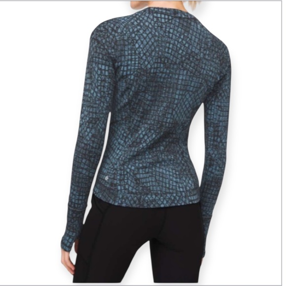 Lululemon Close To Crossing Jacquard Long Sleeve Top Size M - Picture 2 of 9